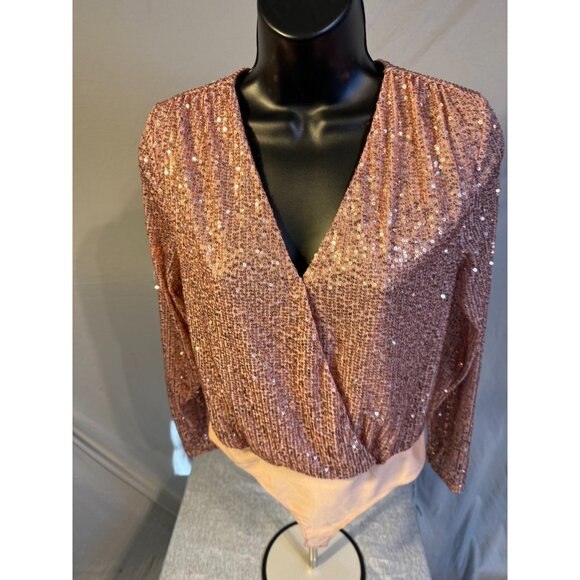 NWT Sincerely Jules Pink Sequins Bodysuit Long SLeeve Vneck Womens Small S - Picture 2 of 3
